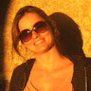 Meet your Posher, Marcela